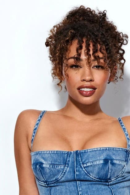 Taryn Delanie Smith