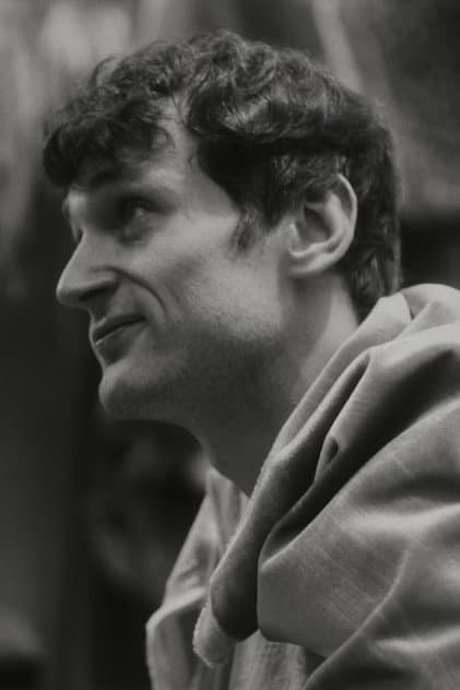 Luke Ellis