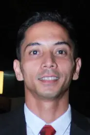 Fauzi Baadila