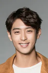 Hyun Woo