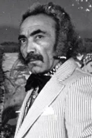 Siroos Shandermani